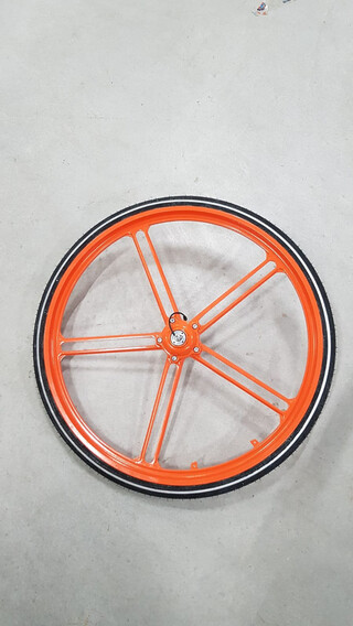 ca.40x Alu fietswiel 22″, Oranje + zwart + zilver